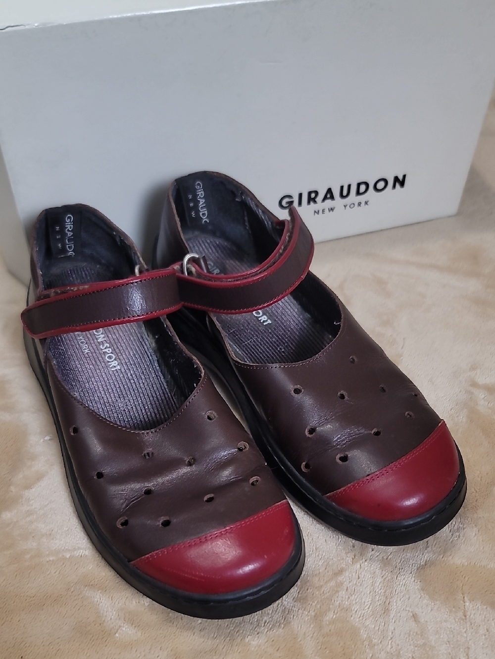 Giraudon Women’s Brown and Red Mary Jane Flat